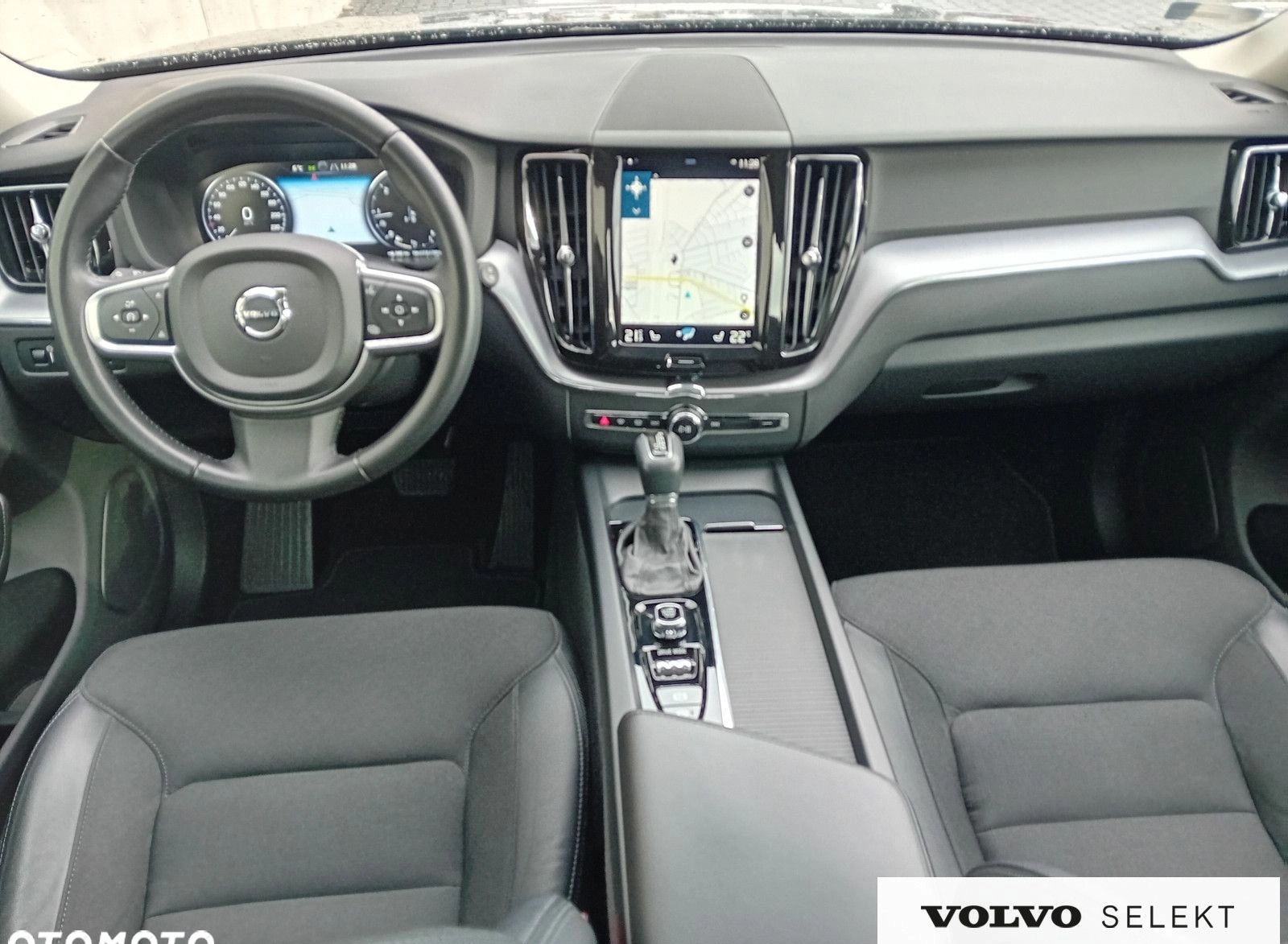 Volvo XC 60 cena 134900 przebieg: 143000, rok produkcji 2019 z Poznań małe 277